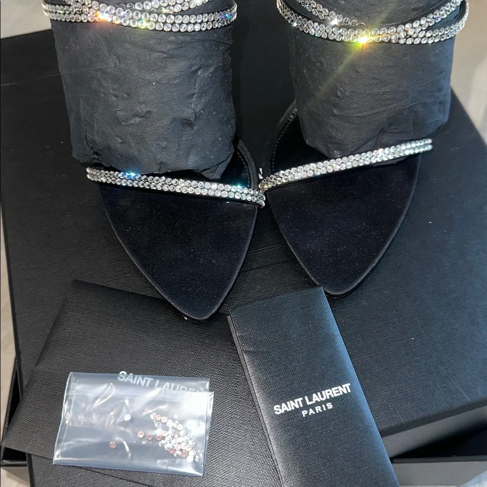 Saint Laurent Black Sandals with Rhinestone Embellishments - Picture 7 of 8